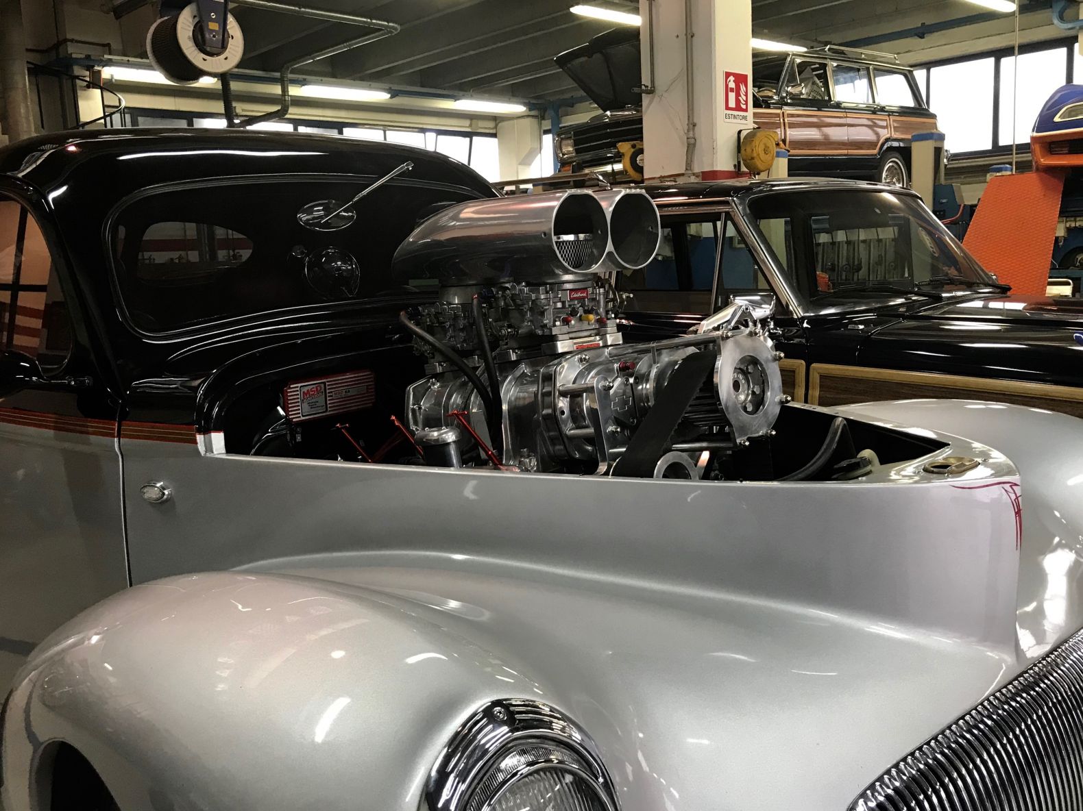 1941 Ford Willys Coupè (1).jpg